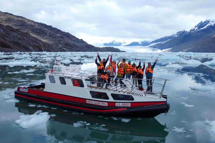 Tour por Fiordos Patagónicos al Glaciar Jorge Montt image