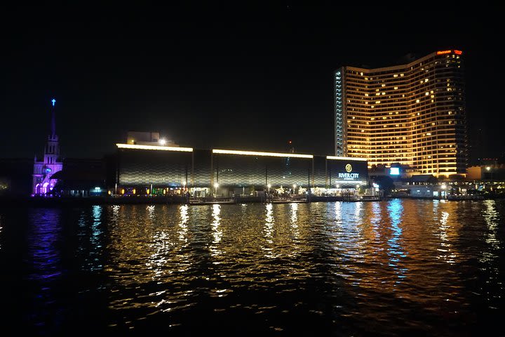 Dinner Cruise on Chao Phraya River in Bangkok (Optional Transfers) image