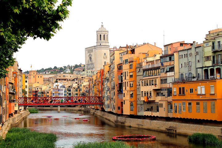 Half-Day Game Of Thrones Walking Tour in Girona with a Guide image