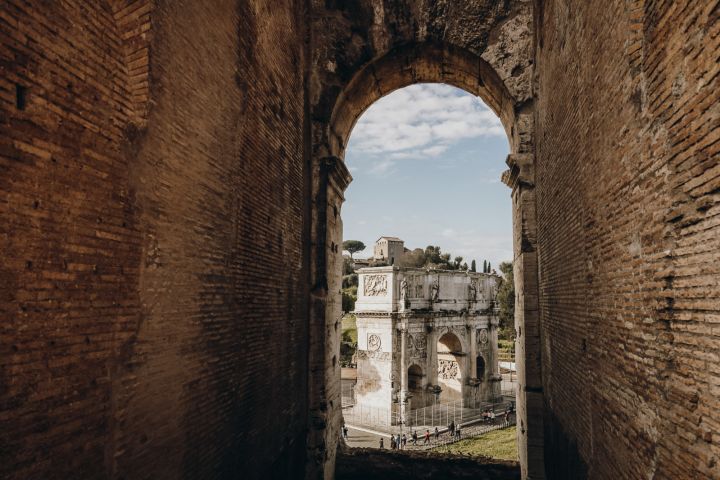 Premium Colosseum Tour with Roman Forum & Palatine Hill image