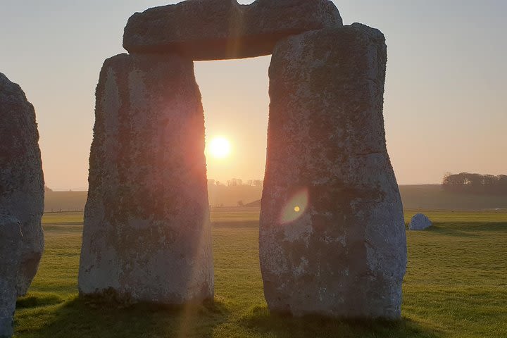 Private guided tour Stonehenge  image