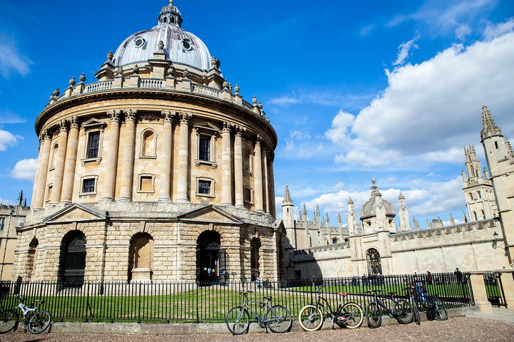 Oxford In A Day With Student Guide - Christ Church Optional image