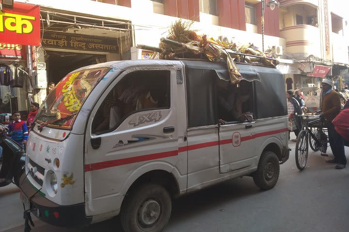 A walking tour in Varanasi : Understanding Death - The Salvation Walk image