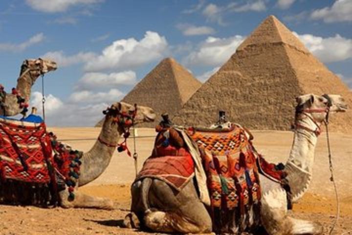 Private Tour: Day Trip to the Pyramids and Sphinx from Cairo image