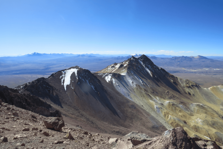 Tour a las Alturas: Volcán Parinacota y sus 6.342 msnm image