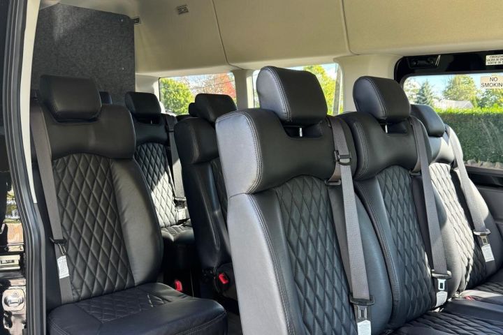 Newport Mansions Luxury Van Tour image