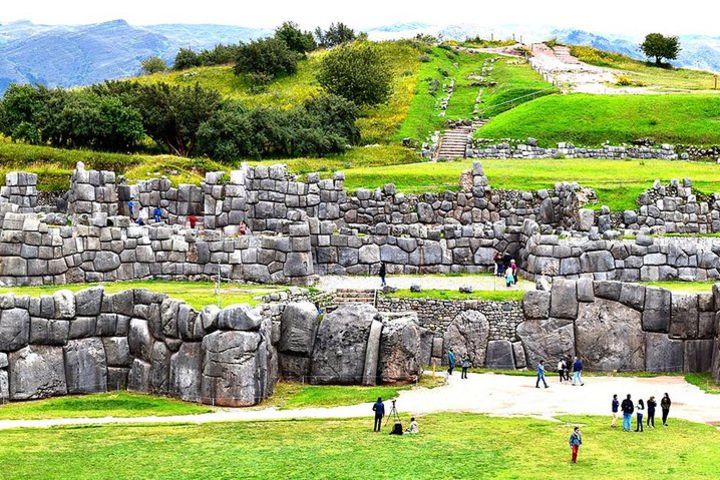 Pisaq, Sacsayhuaman, Qenqo, Pukapukara & Tambomachay Full Day Private Tour image