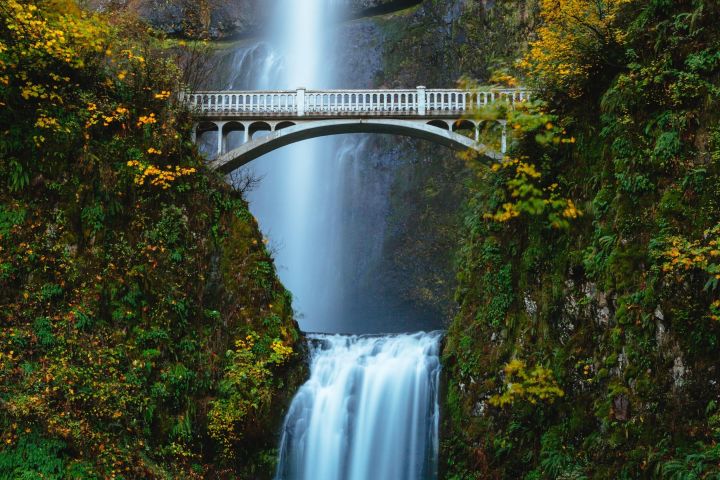 Columbia River Gorge Waterfalls Tour image