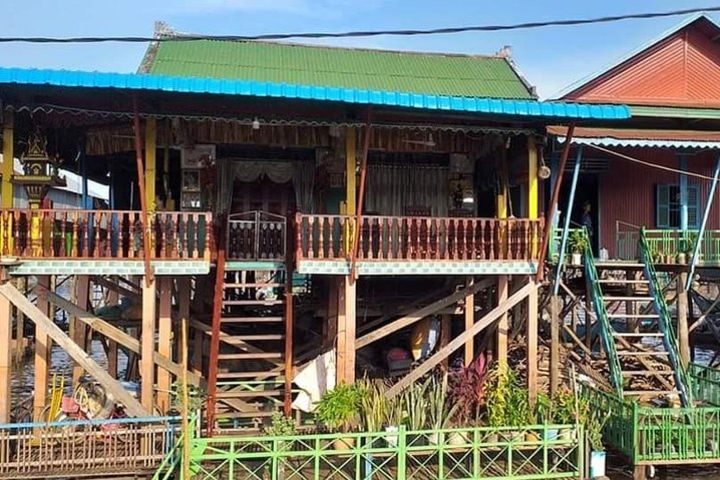 Cruise to Kompong Phluk floating village  image