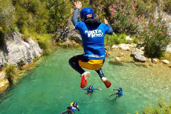 Guided Visit: Canyoning in Granada, Río Verde Canyon image