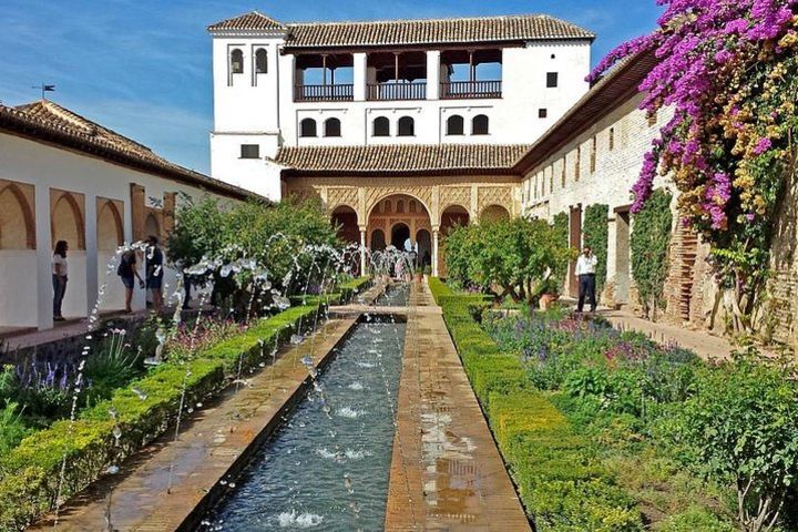 Official Guided Visit Alhambra, Nasrid Palaces and Generalife image