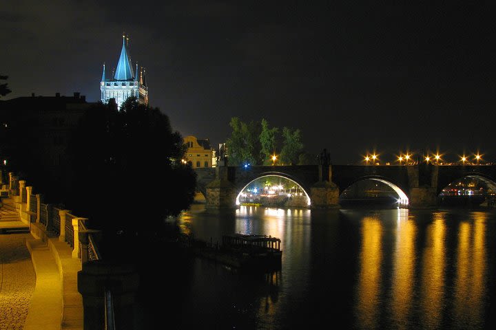 Prague Ghost Walking Tour image