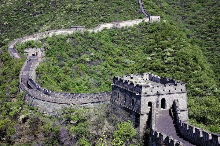 Beijing Mutianyu Great Wall And Ming Tomb Full-Day Group Tour image