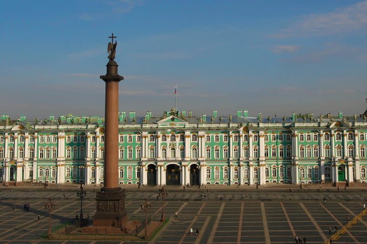 St Petersburg 3 Hour Walking Tour with a Local Expert Guide image