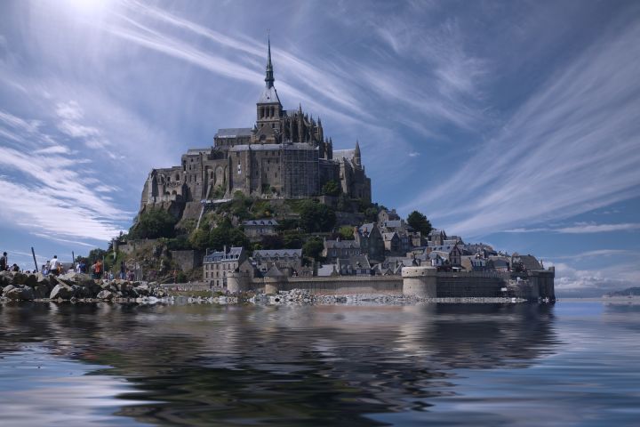 Bayeux Mont Saint Michel Luxury Guided Experience - Private image