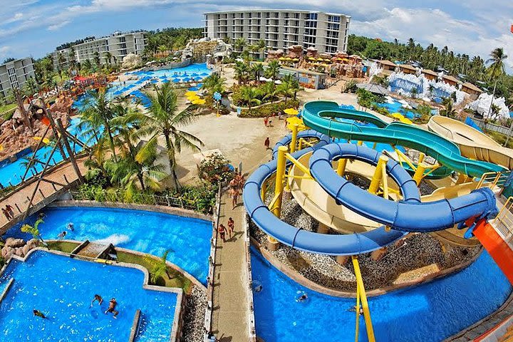 Phuket: Splash Jungle Water Park Admission Ticket image