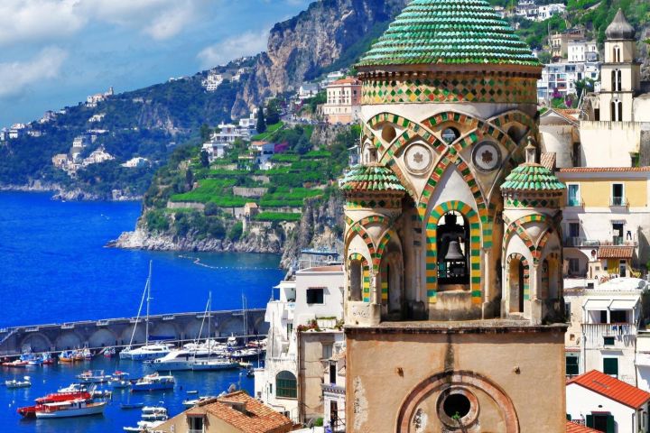 Luxury Shore Tour: Pompeii & Amalfi Coast from Naples Port image