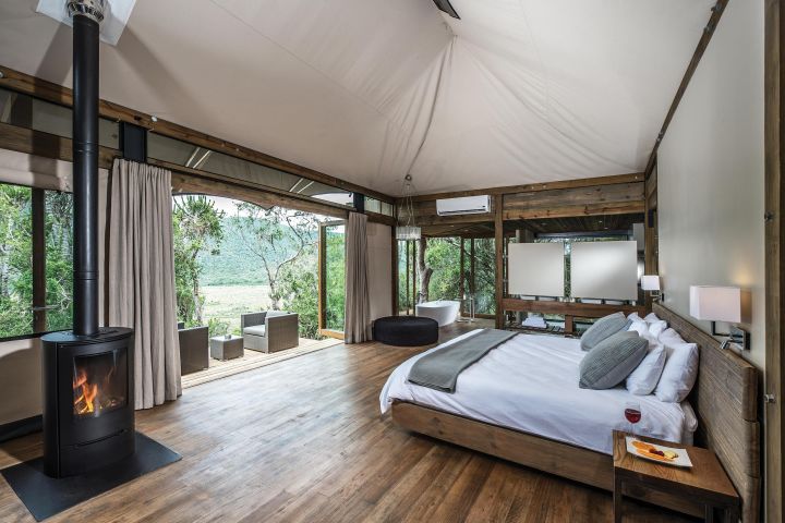 6-Day Big 7 Luxury Honeymoon Safari at Kariega: Settlers Drift image
