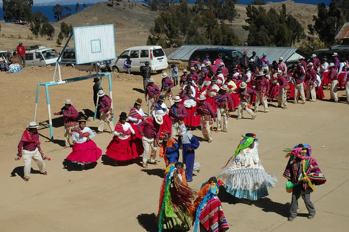 Santiago de Okola 3-Days image