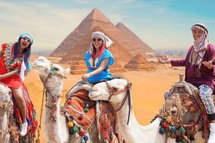 Cairo Layover Tour To Giza Pyramids & Sphinx From Cairo Airport in Egypt image