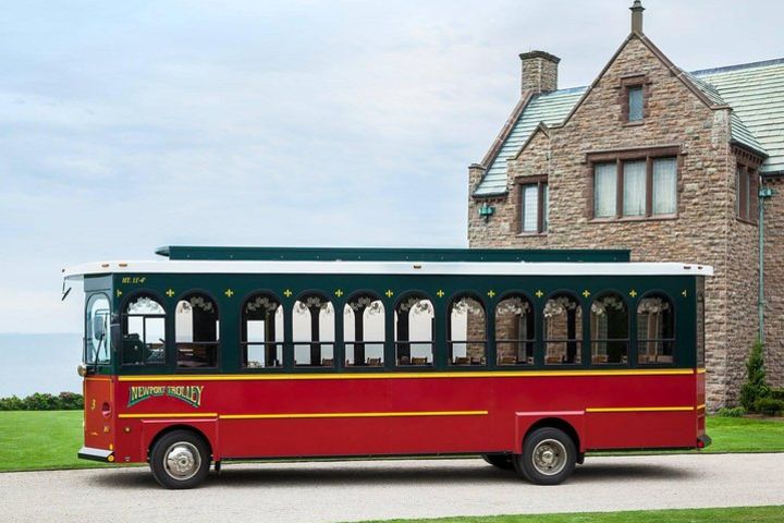 Newport Trolley Tour - Viking Scenic Overview image