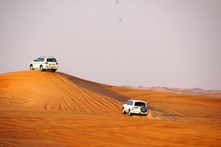 Super Desert Safari Tour from Hurghada by 4x4 Jeep image