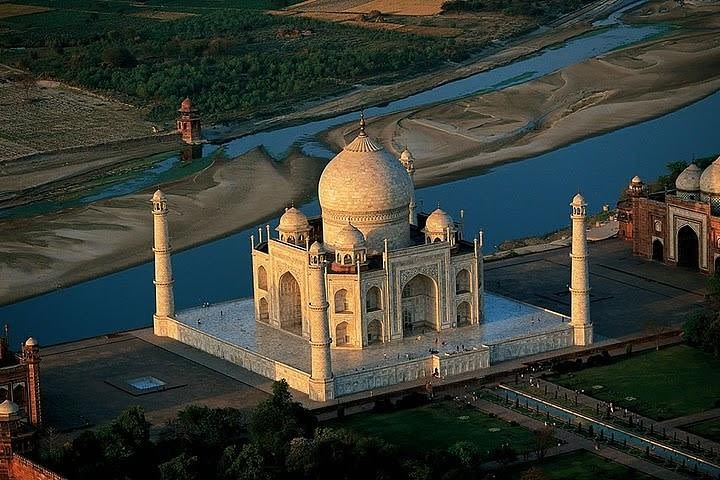 Private Day Trip to Agra from New Delhi Including Taj Mahal and Agra Fort image