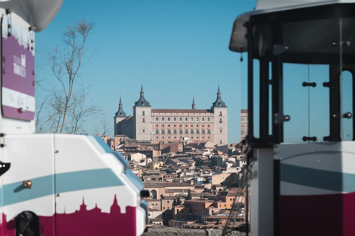 Audio-Guided Tourist Train Ride in Toledo Admission Ticket image