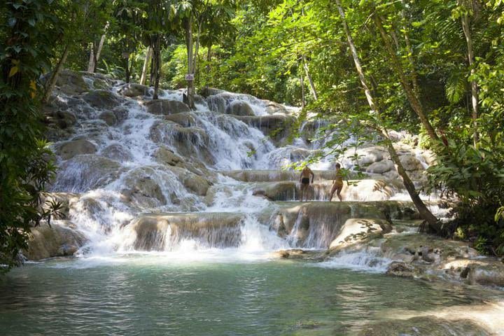 Nine Miles and Dunn's River falls Tour from Negril Hotels image