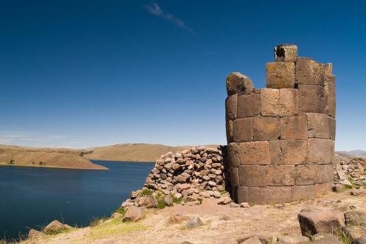 Sillustani Tombs Half-Day Tour from Puno image