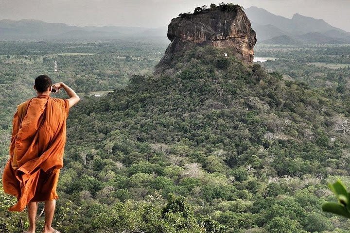 Day Tour to Pidurangala From Negombo. image