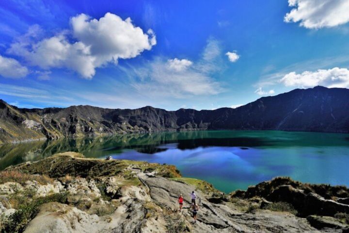 Trekking the Quilotoa Crater Lake image