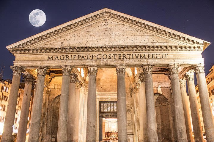 Rome by Night Tour for Kids & Families with Pizza & Gelato Tasting image