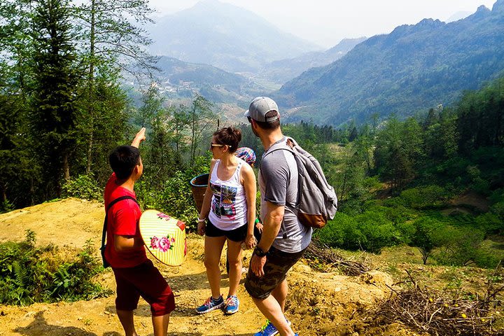 Sapa Hill-Tribe and Culture Trekking 2D2N image