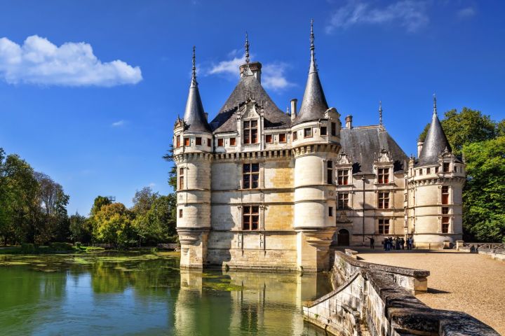 Azay-le-Rideau Castle Half-Day Tour from Tours - Small Group image