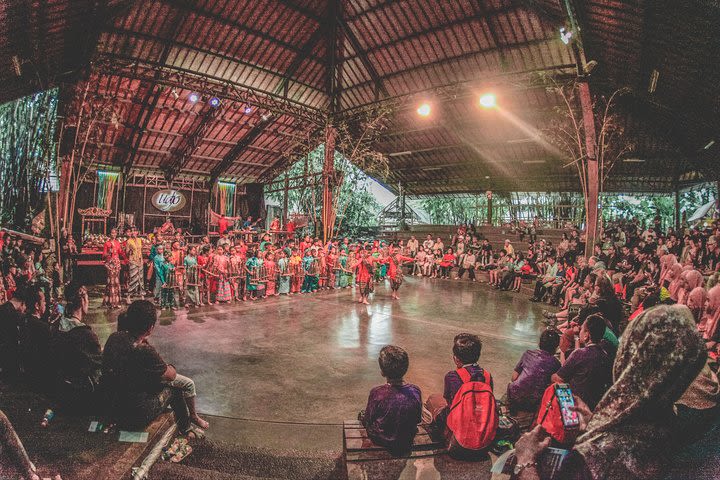 Private Tour to Patuhan Volcanic Crater and Angklung Show image