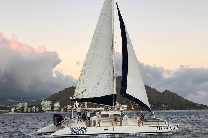 Moana’s Tradewinds Sail off the Coast of Waikiki image