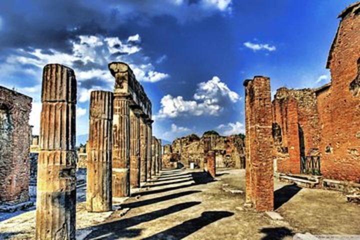 Pompeii Tour HD from Sorrento image