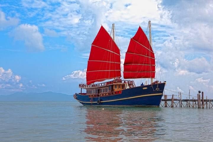 Koh Samui Brunch and Snorkeling Cruise image