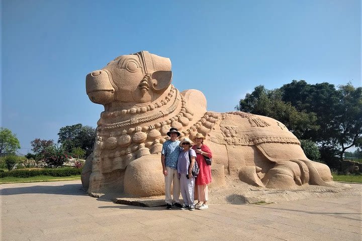 Cultural Tour of Lepakshi and Nandi Hills region with Breakfast & Lunch image