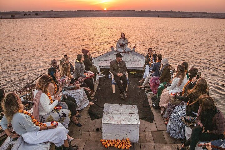 Ganges Tour image