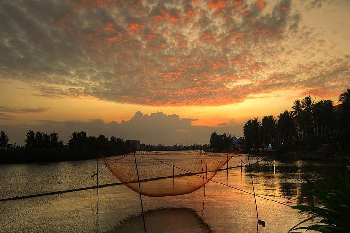 Vespa Rides For Foodies At Hoi An Twilight image