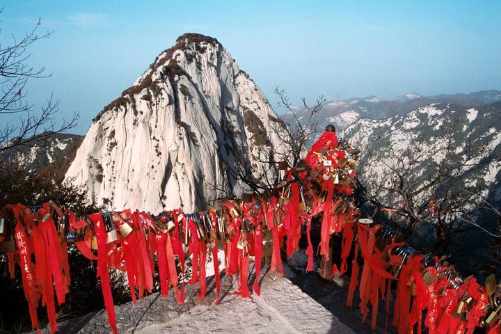 Private Mt. Huashan Hiking Tour from Xi'an image