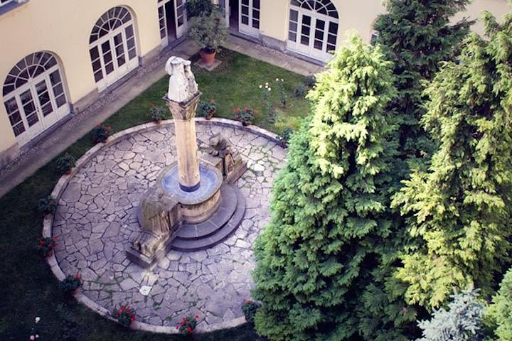 Secret Gardens Walking Tour of Budapest image