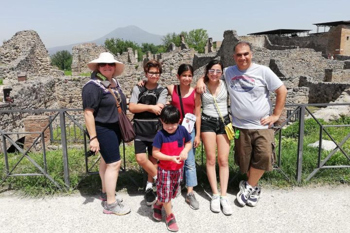 Amalfi Coast & Pompeii Private Tour image