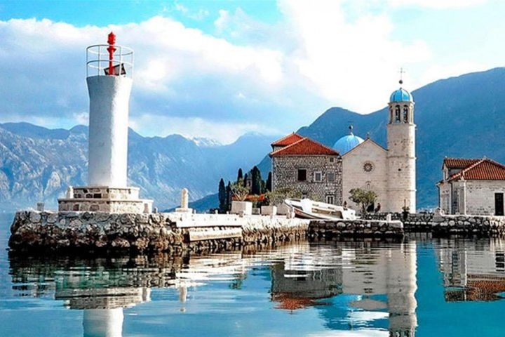 Private Perast and Lady of the Rock tour image