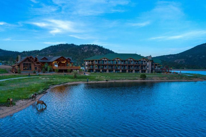 Denver's Charming Small Towns Day Tour image