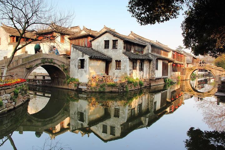 All Inclusive Suzhou & Zhouzhuang Water Town Day Tour with Boat Ride image