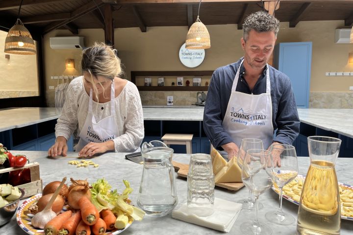 Palermo: Pasta & Gelato Cooking Class in Palermo image