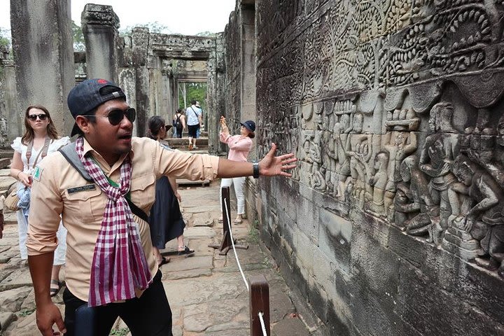 Full Day Angkor Wat Small Group Tour image